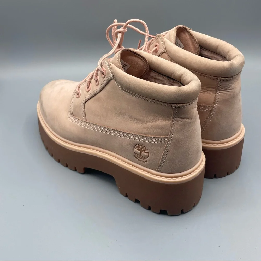 TImberland Stone Street‎ Mid Chukka Boots Light Pink
